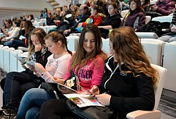 Den pro dívky ve ŠKODA AUTO: 236 žákyň základních škol se zajímalo o studium technických oborů na firemním učilišti