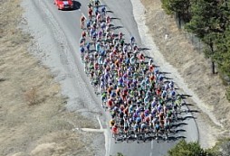 ŠKODA je i v roce 2012 opět hlavním sponzorem Tour de France 