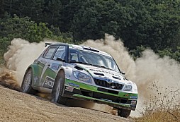 Hänninen s Fabií Super 2000 je na turecké rally průběžně první