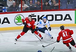 ŠKODA Octavia Combi poprvé na 77. mistrovství IIHF v ledním hokeji